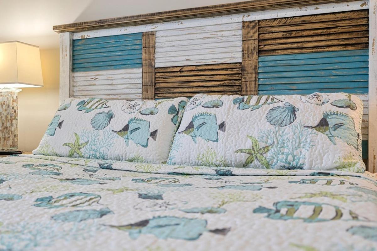 Celadon 307 1 Bedroom 2 Ba Oceanfront Panama City Beach